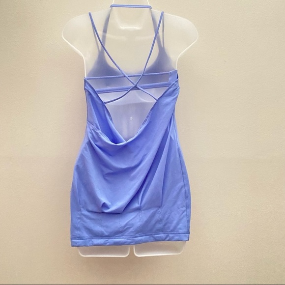 (R) Lululemon Flow and Go Tank Built in Bra Lullaby Blue Size 6 - Picture 5 of 15